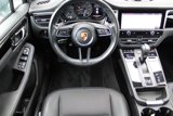 Used 2022 Porsche Macan image 2