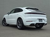 New 2025 Porsche Cayenne Coupe image 3