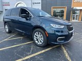New 2025 Chrysler Pacifica Select image 2