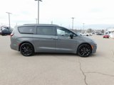 New 2025 Chrysler Pacifica Limited w/ Uconnect Theater Family Group image 2