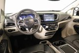 Used 2022 Chrysler Pacifica Touring-L image 2