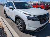 New 2025 Nissan Pathfinder Platinum w/ Black Appearance Package image 3