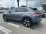 Used 2024 Volkswagen Atlas Cross Sport SE image 4