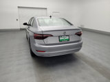 Used 2021 Volkswagen Jetta SE image 6