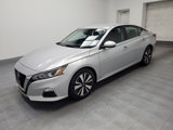 Used 2022 Nissan Altima 2.5 SV image 2