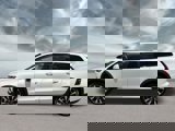 New 2025 Volvo V60 B5 Cross Country Ultra w/ Protection Package Premier image 2