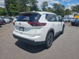 Used 2025 Nissan Rogue SV w/ SV Premium Package image 3