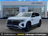 Certified 2024 Volkswagen Atlas Peak Edition SEL image 3