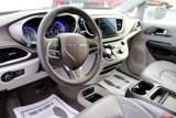 Used 2019 Chrysler Pacifica Touring Plus image 6