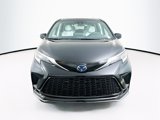 Used 2024 Toyota Sienna XSE image 2