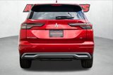 New 2025 Mitsubishi Outlander SE image 6
