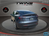 Used 2022 Tesla Model Y Long Range image 3