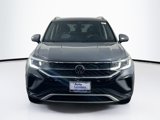Used 2023 Volkswagen Taos SEL image 2