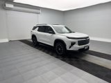 New 2025 Chevrolet Traverse LT w/ Sun and Wheel Package image 3