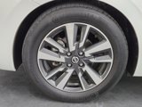 Used 2022 Nissan Versa SV image 6
