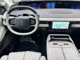 New 2025 Lincoln Navigator L Reserve image 4