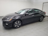 Used 2022 Nissan Altima 2.5 SV image 2