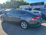 Used 2018 Ford Fusion SE image 5