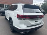 New 2025 Volkswagen Atlas SE image 2