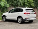 Used 2022 BMW X5 xDrive40i w/ Premium Package image 6
