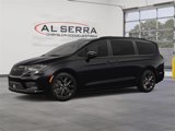 New 2025 Chrysler Pacifica Limited image 2