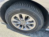 Used 2021 Toyota Sienna XLE image 3
