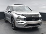 New 2025 Mitsubishi Outlander SEL image 2