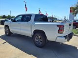 New 2025 Nissan Frontier SV w/ SV Convenience Package image 2