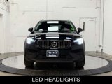 Used 2024 Volvo XC40 B5 Core image 3