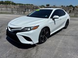 Used 2019 Toyota Camry XSE image 3