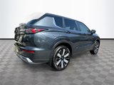 New 2025 Mitsubishi Outlander SE image 5
