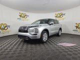 New 2025 Mitsubishi Outlander ES image 3