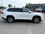 Used 2024 Toyota Grand Highlander AWD image 6