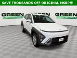 Certified 2025 Hyundai Kona SE image 3