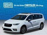 New 2025 Chrysler Pacifica Pinnacle image 2
