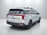 New 2025 Kia Carnival SX image 4