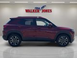 Used 2025 Chevrolet TrailBlazer LT w/ Convenience Package image 2