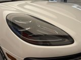 Certified 2024 Porsche Macan image 5