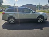 Used 2010 Subaru Outback 2.5i Limited image 6