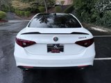 Used 2018 Alfa Romeo Giulia image 6