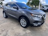Used 2022 Nissan Rogue Sport SV image 3