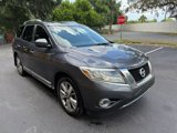 Used 2013 Nissan Pathfinder Platinum image 3