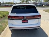 New 2025 Volkswagen Atlas Peak Edition SE image 3