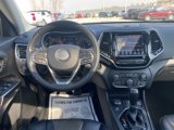 Used 2022 Jeep Cherokee Limited image 2