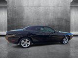 Used 2017 Dodge Challenger SXT image 4