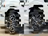 New 2025 Nissan Armada Platinum image 5