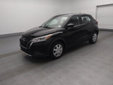 Used 2023 Nissan Kicks S image 2