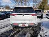 New 2025 Nissan Pathfinder SL image 5