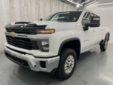 Used 2024 Chevrolet Silverado 2500 LT image 4