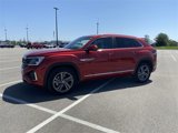 Used 2024 Volkswagen Atlas Cross Sport SEL R-Line image 2